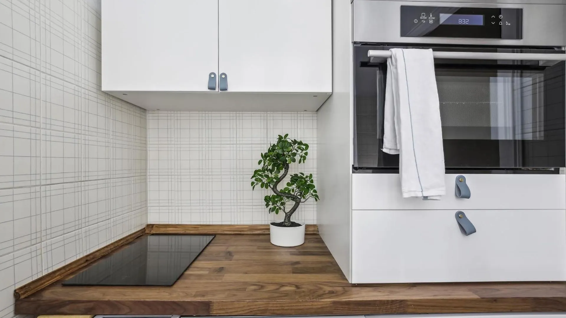 Bnbnova - 1Br - Eiffel Tower & Trocadero Paris Apartment